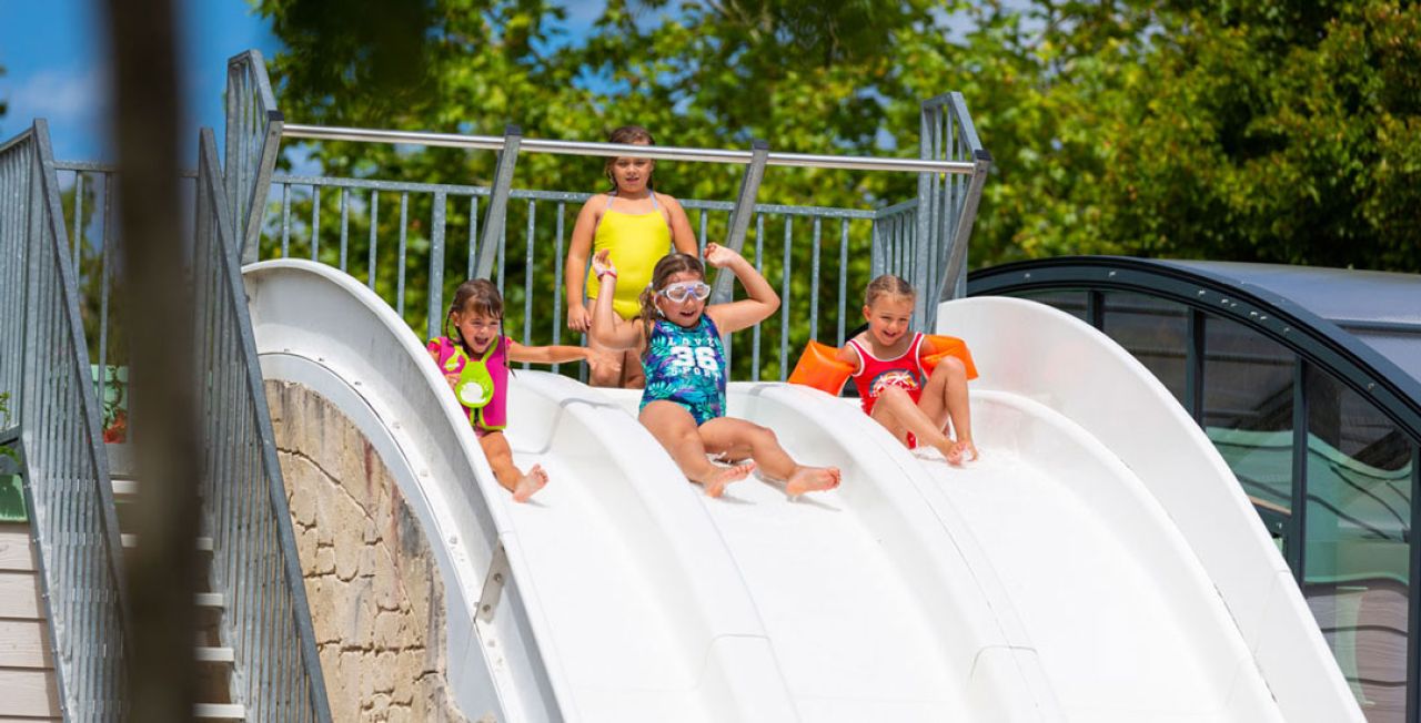 Enjoy the waterslides in La Roche Posay camping